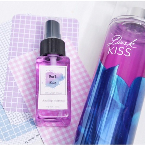 Xịt thơm Dark Kiss Fine Fragrance Mist Bath and Body Works 10ml | BigBuy360 - bigbuy360.vn