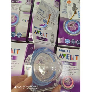 Núm ty Philips Avent natural cổ rộng