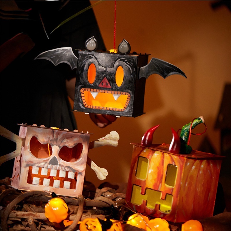 Lồng Đèn Chiếu Hình Ma Trang Trí Halloween