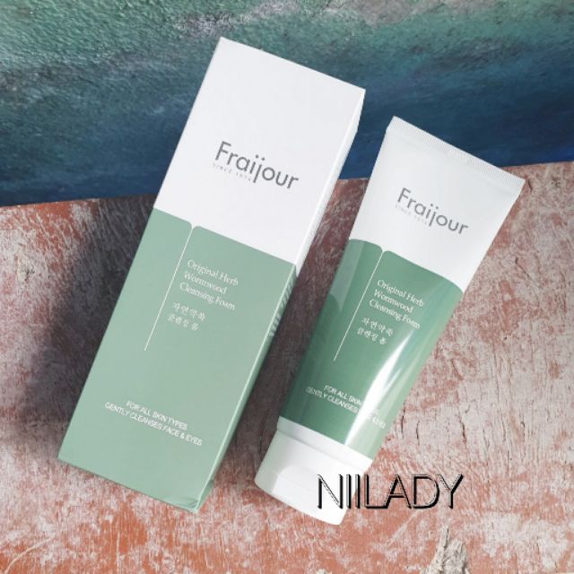 Sữa rửa mặt Fraijour Original Herb Wormwood Cleansing Foam 150ml