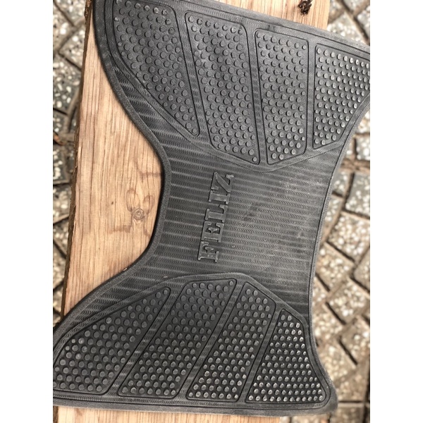 Thảm chân Feliz - Vinfast