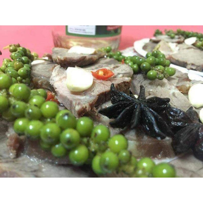 Hạt tiêu xanh ngâm mắm ớt Xiêm, Cay nồng thơm ngon