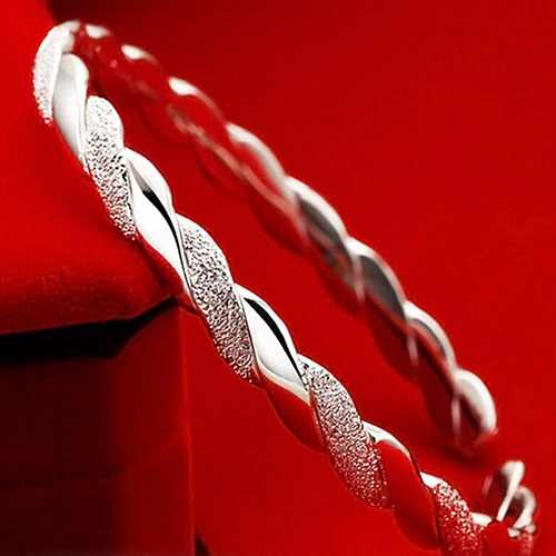 Vòng tay mạ bạc dạng xoắn độc đáo hợp thời trang