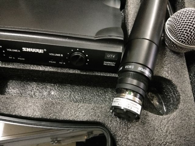 Micro không dây Shure SM58