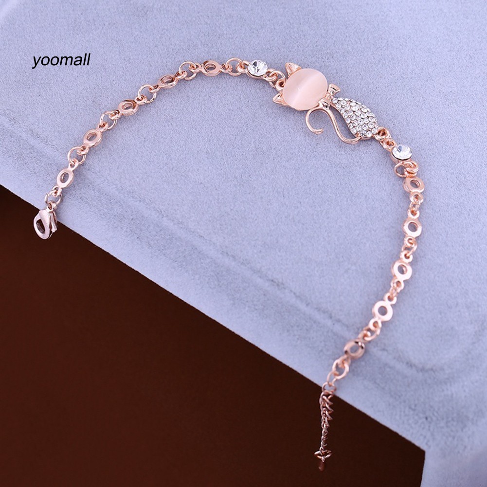 Vòng Tay Nữ Mặt Hình Mèo Đính Đá Opal Dễ Thương