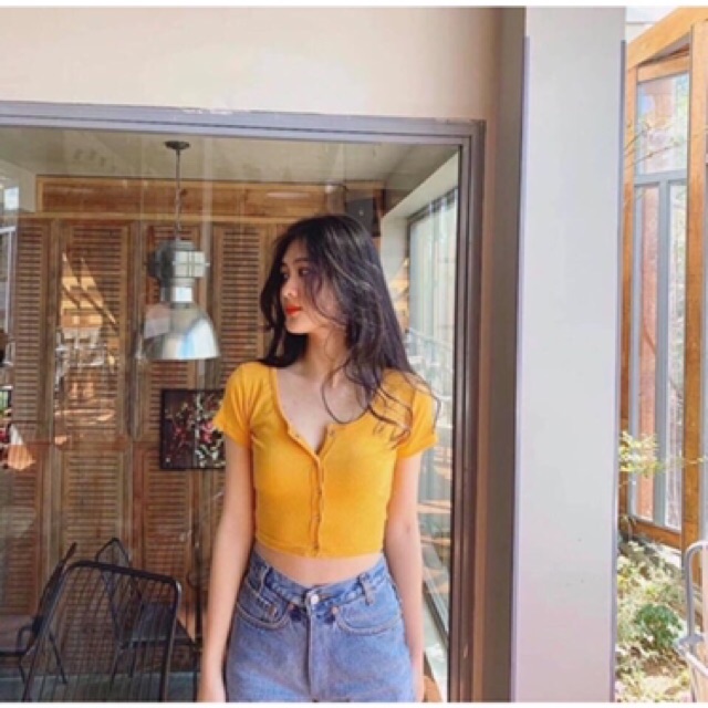 Áo Croptop Nút Bấm tay ngắn hàng tận xưởng.