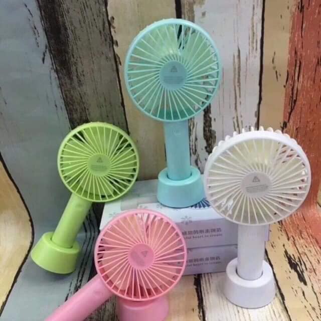 Quạt Mini Fan Có Pin Sạc Cầm Tay Tuỳ Chỉnh 3 Cấp Độ Siêu Mát Hàn Quốc(Nhiều Màu)