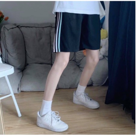 Quần Đùi Ulzzang Kẻ 3 Sọc Thể Thao Unisex, Quần Short Ống Suông Cạp Chun