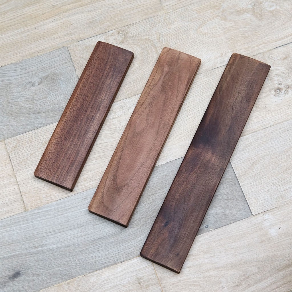 Kê lót tay bàn phím - gỗ óc chó  - 60% / TKL / Full-size - Dán sẵn feet chống trượt