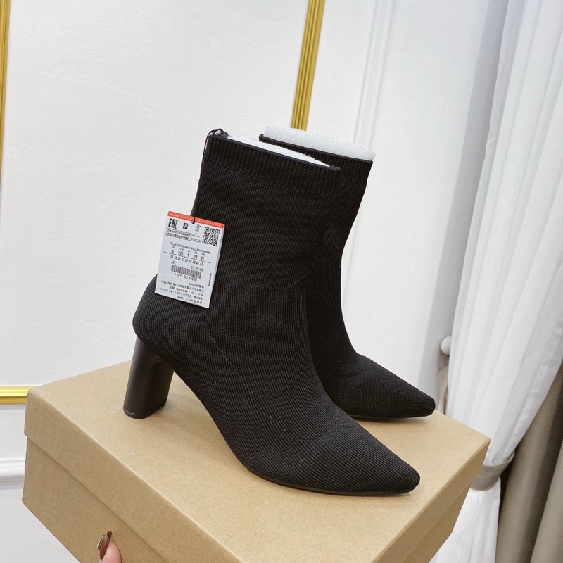Boot len Zara xuất dư