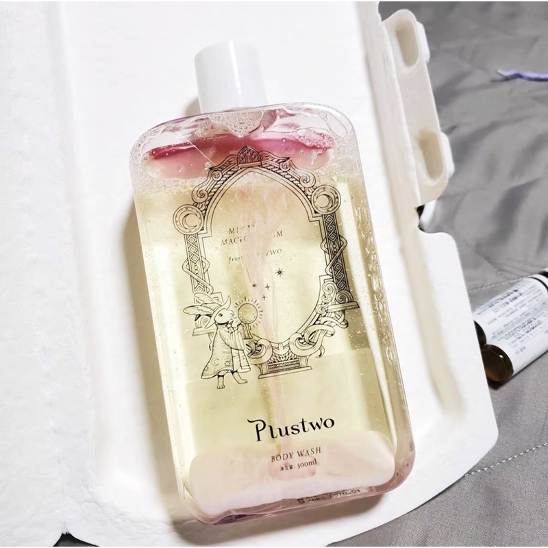 Sữa Tắm Nước Hoa Plustwo