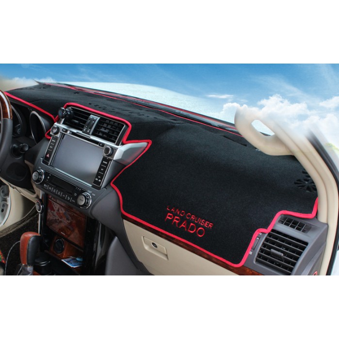 Thảm chống nắng trên Taplo Toyota Land Cruiser Prado 2018-2020 vân cacbon