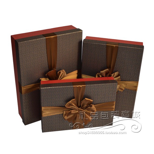 hộp quà hình chữ nhật