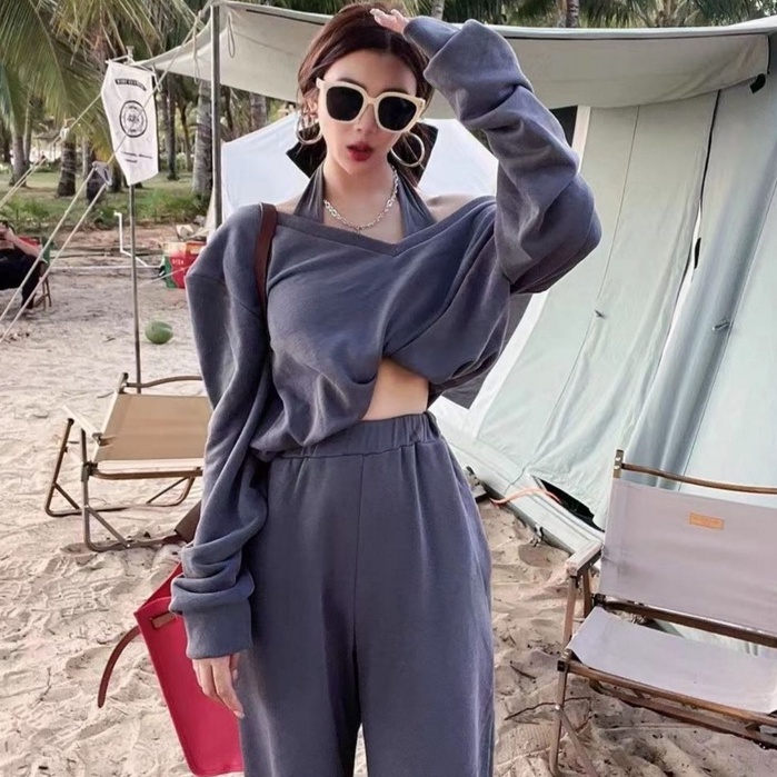 Set Thể Thao Áo Croptop Cổ Yếm Tay Dài + Quần Thun LSEOUL B1071