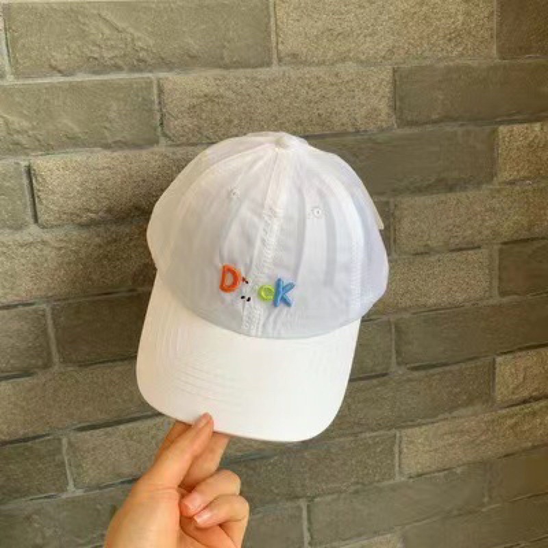 Mũ lưỡi trai vải dù chữ Duck cho bé cực chất và thoáng mát