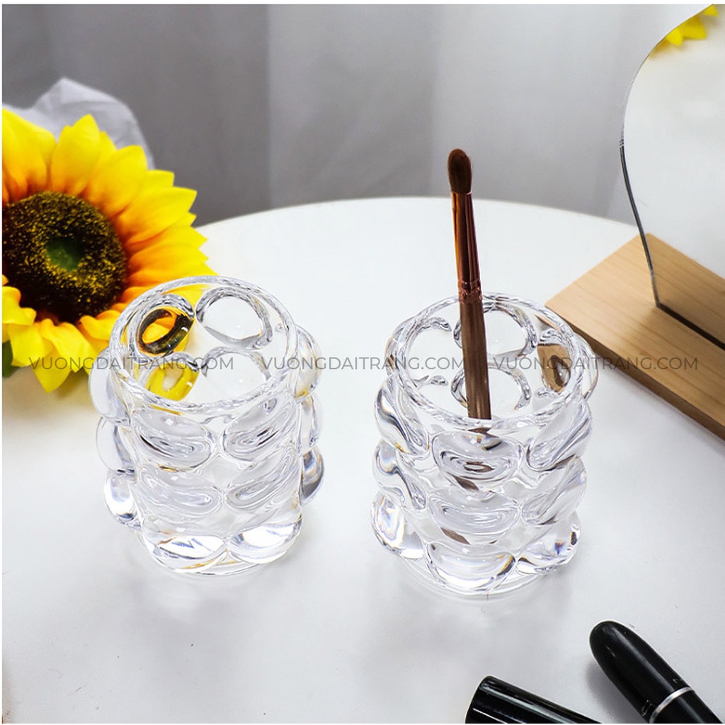 Cốc/ ly thủy tinh bi tròn đựng cọ và dụng cụ