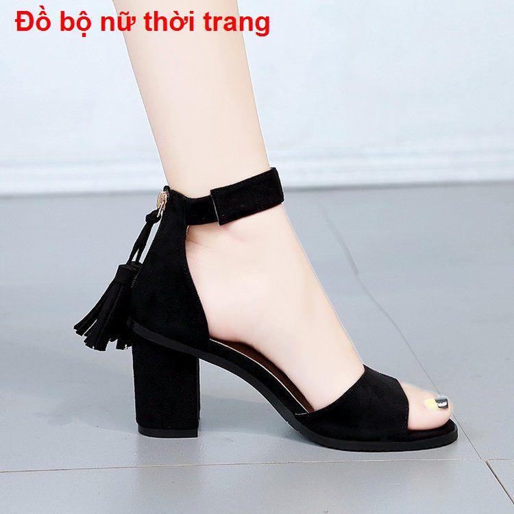 giày gótDép nữ cao gót da lộn khóa trung đế dày từ size 34 đến 40 chuẩn dây kéo sau tua rua1