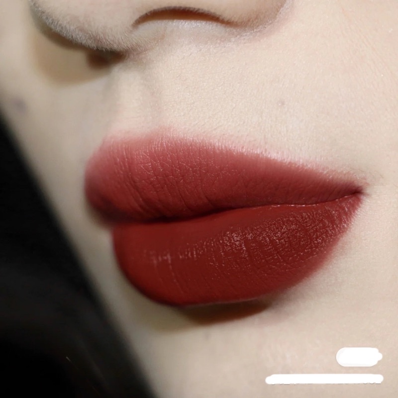 Son Lì Burberry 93 Matte Russet