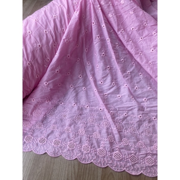 Vải xô thêu hoa mai