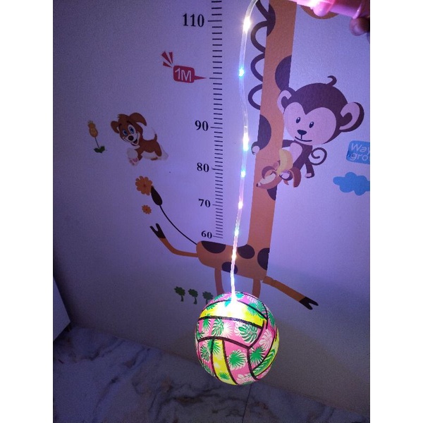 Đèn lồng trung thu quả bóng có nhạc và đèn cho bé tha hồ vui chơi