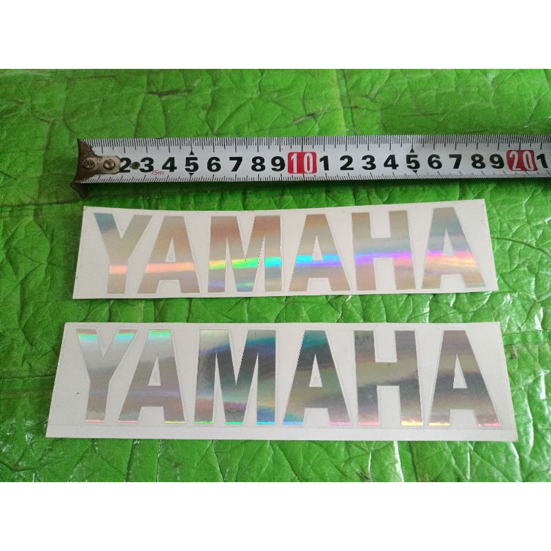 Bộ 2 tem dán Yamaha màu crôm bóng lớn new