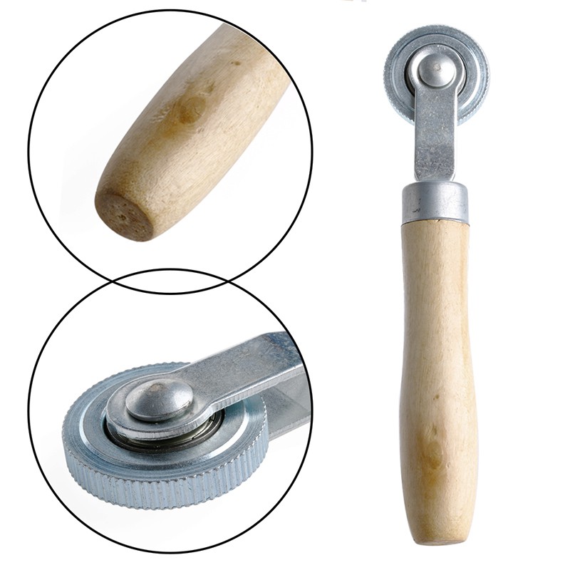 Thanh lăn vá lốp xe tay cầm gỗ tiện dụng