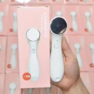 Máy massage mặt ion siêu tiện dụng cho da của bạn - máy rửa mặt  massage ion