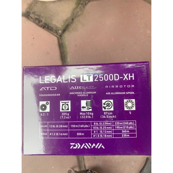 Máy câu DAIWA LEGALIS LT 2 size 2500 5000 chính hãng công ty