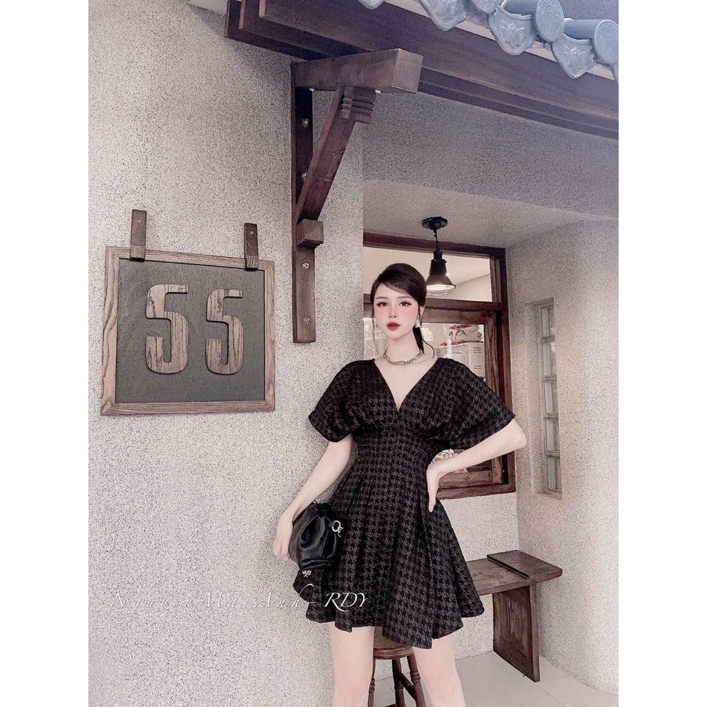 đầm gấm tay cánh dơi cổ v dáng xòe xếp ly eo mẫu thời trang xinh xắn siêu hot m43