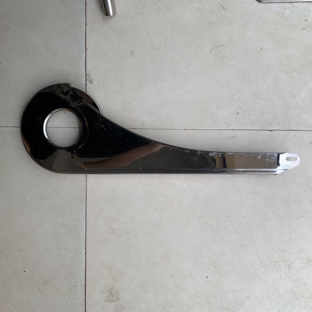 Bộ chắn xích xe đạp inox chất lượng cao.