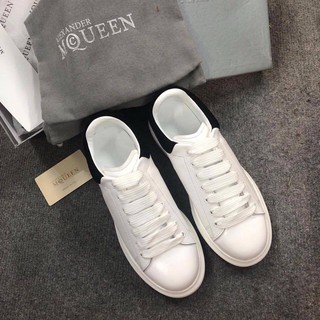 Giày McQueen