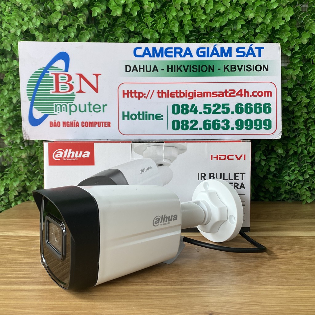 Camera Dahua 1200TLP-A-S4 dạng thân có mic hàng chính hãng bảo hành 24 tháng