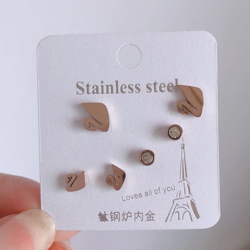 Bộ 3 Đôi Bông Tai Thiên Nga Titan Ko Đen TT 2825