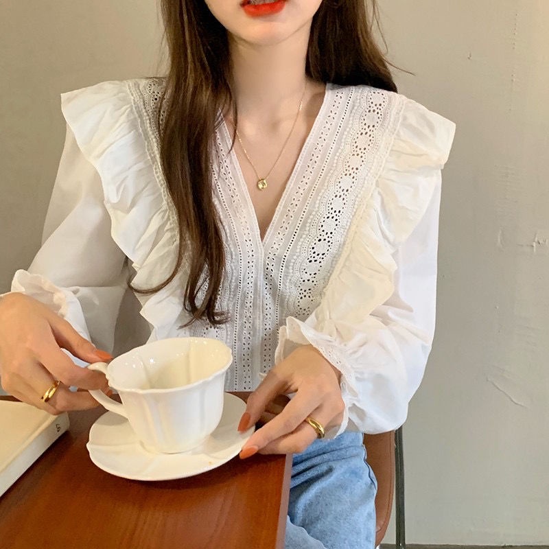 Áo Sơ Mi Tay Dài Cổ Chữ V Phối Ren Bèo Thời Trang Mùa Hè Phong Cách Pháp