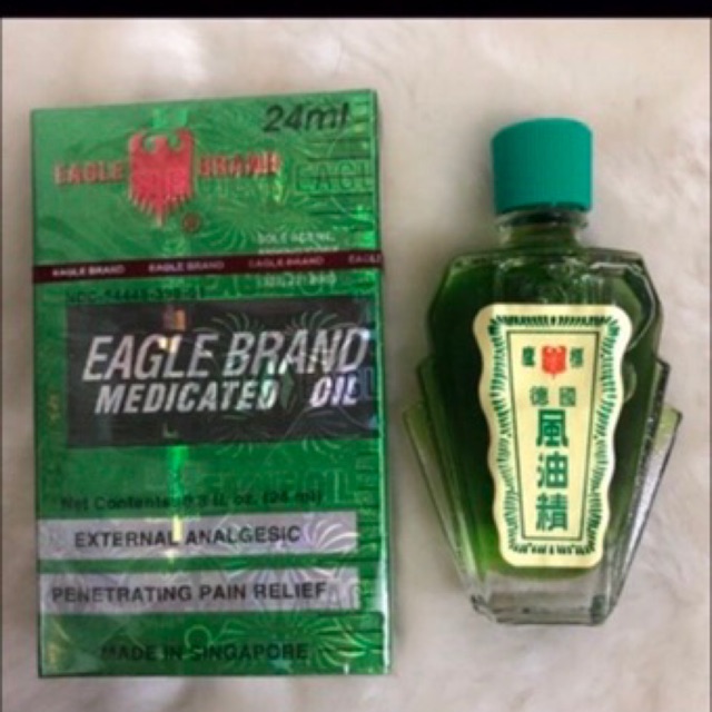 Dầu Gió Nước Xanh 2 Nắp SingaPore Eagle Brand 24ml