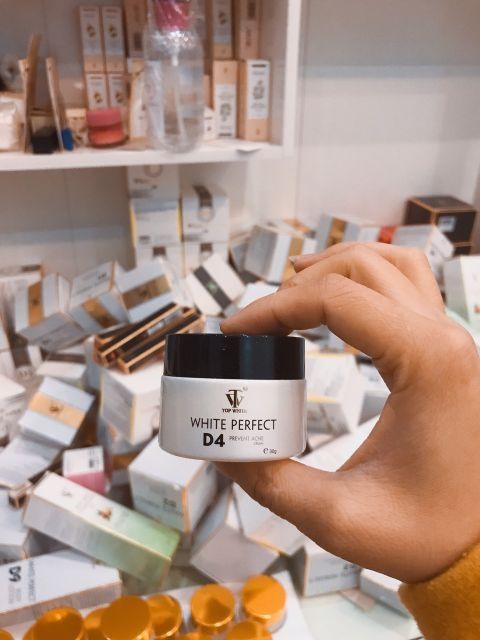 Kem Top White D4 mẫu mới 2020 | BigBuy360 - bigbuy360.vn