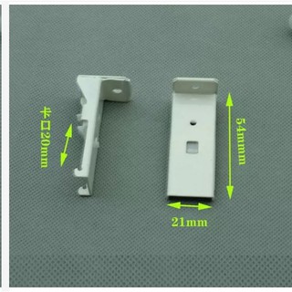 Bách lắp đặt thanh rèm đơn 4K/c