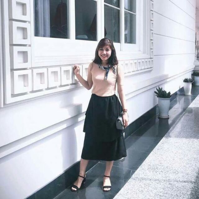 Chân váy tầng