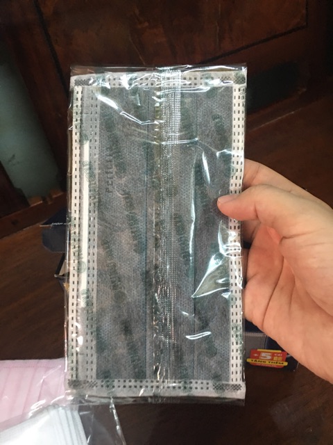 KHẨU TRANG THAN HOẠT TÍNH 4 LỚP | BigBuy360 - bigbuy360.vn