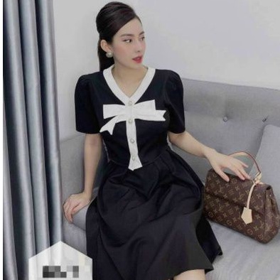 Áo Sơ Mi Ngắn Tay Chất Đũi Dày Dặn Cổ Viền Đính Nơ  D401