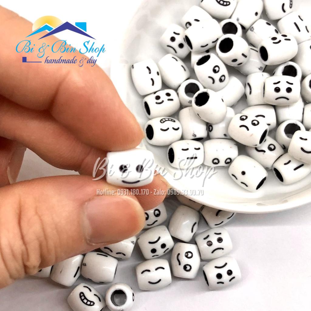 35 Cái Charm Hạt Nhựa Lu In Hình Khuôn Mặt Nhiều Sắc Thái Làm Vòng Đeo Tay Trang Sức Handmade