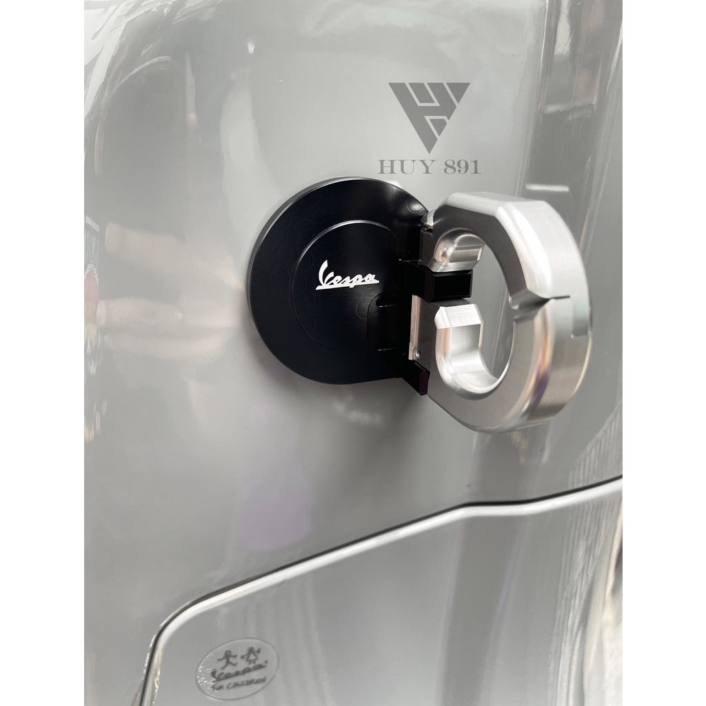 Móc treo 2 lỗ nhôm CNC cho xe Vespa