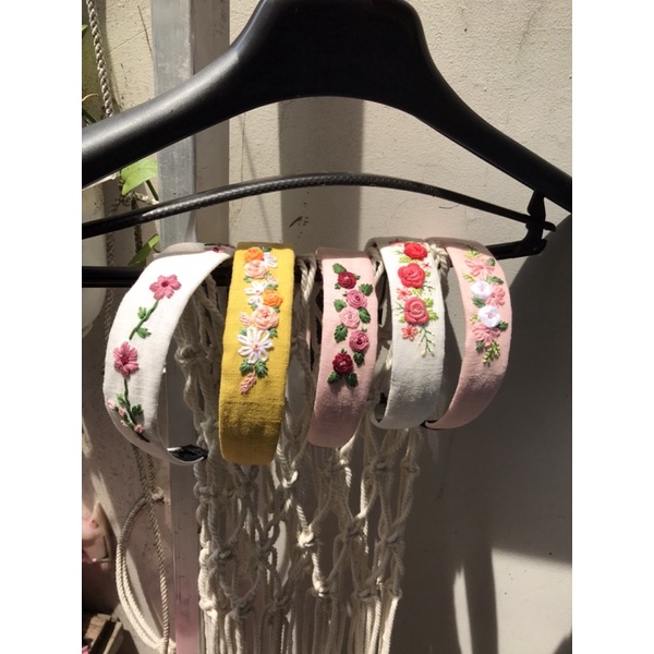 Cài thêu đủ kiểu thêu tay handmade xinh xắn có răng cưa