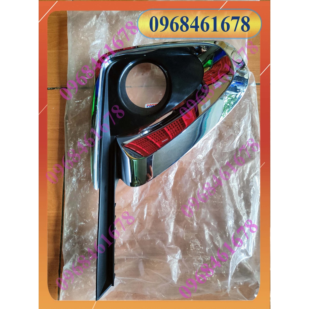 Ốp đèn gầm Fortuner 18-21