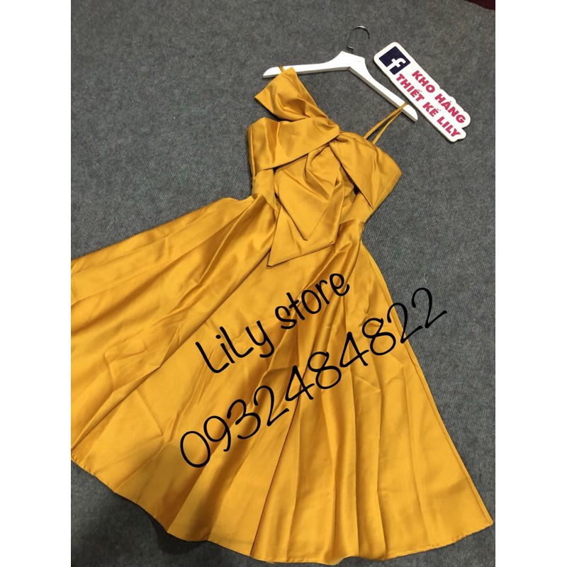 ĐẦM XOÈ NƠ CHÉO NGỰC  ( ảnh và video thật 1000% )