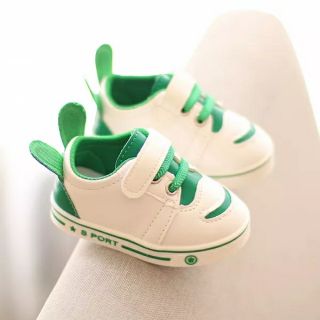 Giầy thể thao tập đi cho bé