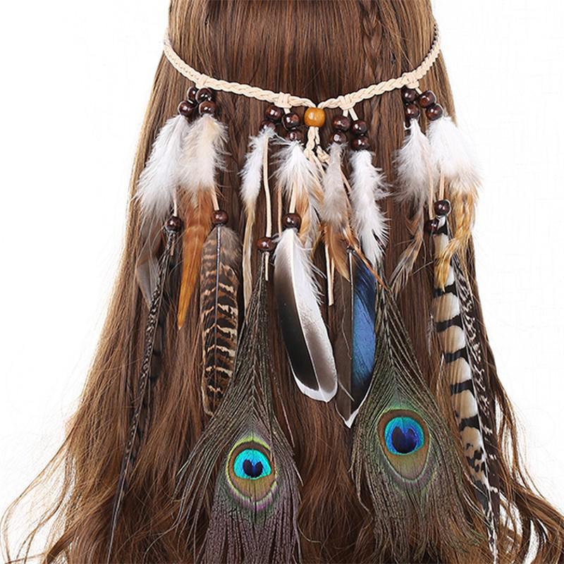 Băng đô cài tóc đính lông vũ phong cách boho