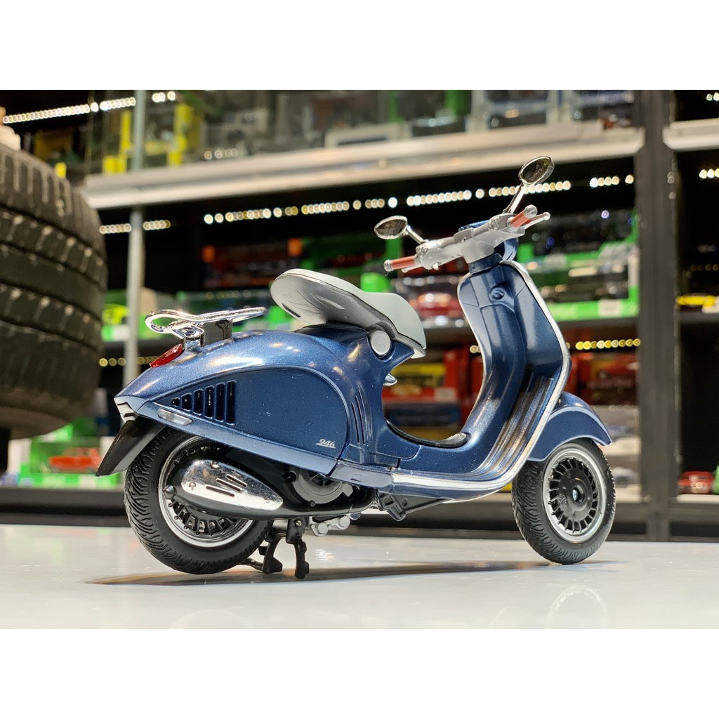 MÔ HÌNH XE VESPA 946 1:12 NEWRAY