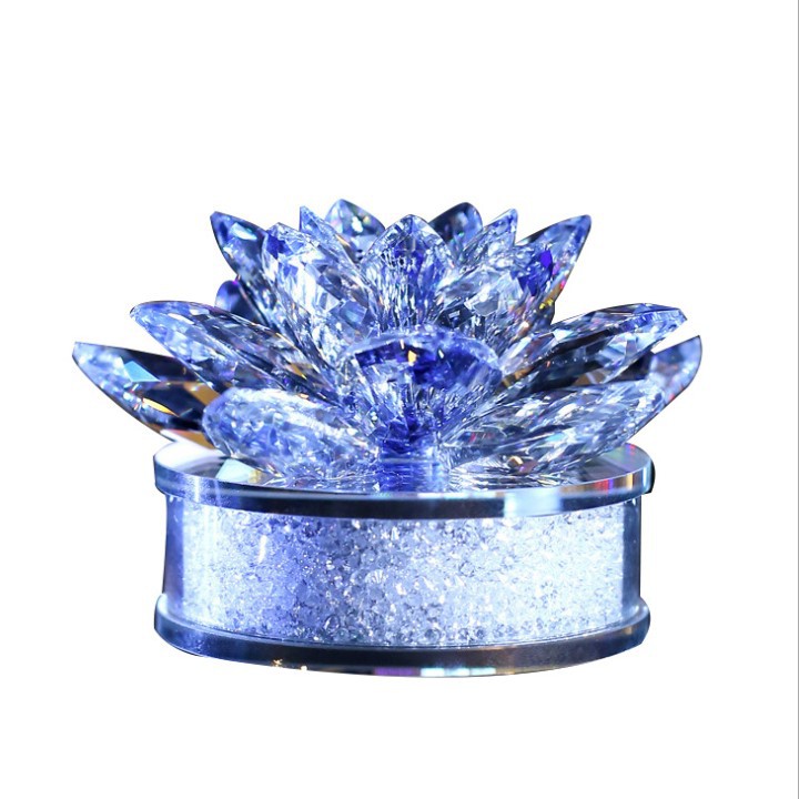 TINH DẦU NƯỚC HOA HÌNH ĐÀI SEN TRANG TRÍ TAPLO XE Ô TÔ