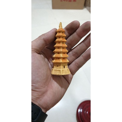 Tháp chùa vàng phụ kiện thác nước phong thủy
